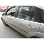 FORD FOCUS BERLINA (CAP) FORD FOCUS BERLINA (CAP) '2006 GHIA GRIS 2006