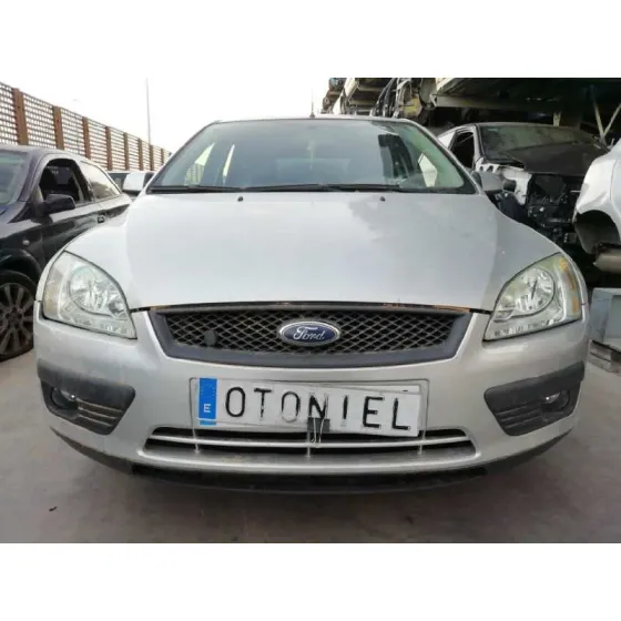 FORD FOCUS BERLINA (CAP) '2006 GHIA GRIS