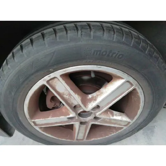 FORD FOCUS BERLINA (CAP) '2006 GHIA GRIS