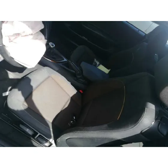 BMW SERIE 1 BERLINA (E81/E87) '2009 2.0 TURBODIESEL CAT BLANCO