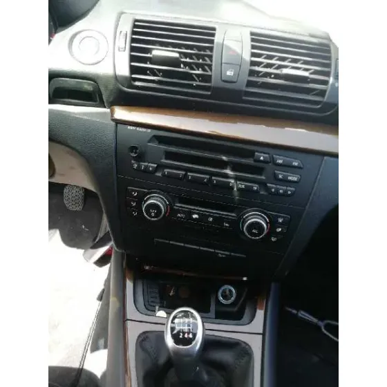 BMW SERIE 1 BERLINA (E81/E87) '2009 2.0 TURBODIESEL CAT BLANCO