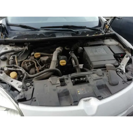 RENAULT MEGANE III BERLINA 5 P '2010 EMOTION BLANCO