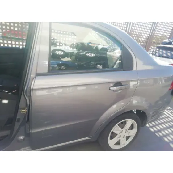 CHEVROLET AVEO '2006 LS GRIS