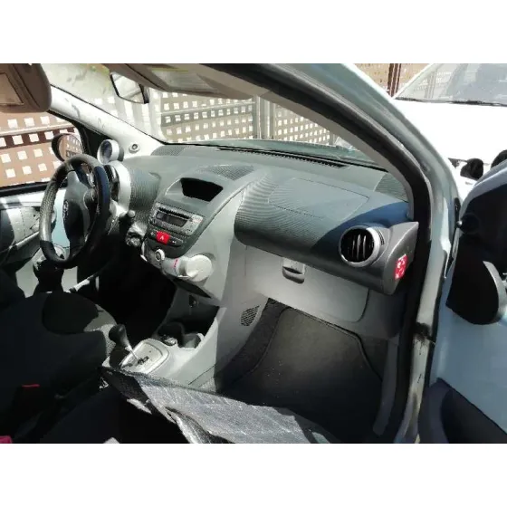 TOYOTA AYGO (KGB/WNB) '2008 BASICO AZUL