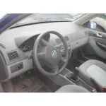 SKODA FABIA (6Y2/6Y3) SKODA FABIA (6Y2/6Y3) '2001 ATTRACTIVE AZUL 2002
