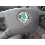 SKODA FABIA (6Y2/6Y3) SKODA FABIA (6Y2/6Y3) '2001 ATTRACTIVE AZUL 2002