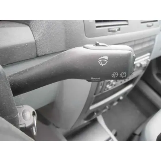 SKODA FABIA (6Y2/6Y3) '2001 ATTRACTIVE AZUL