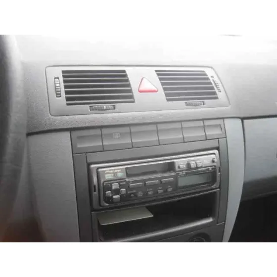 SKODA FABIA (6Y2/6Y3) '2001 ATTRACTIVE AZUL