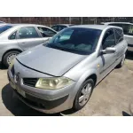 RENAULT MEGANE II BERLINA 5P RENAULT MEGANE II BERLINA 5P '2006 AUTHENTIQUE GRIS PLATA 2005