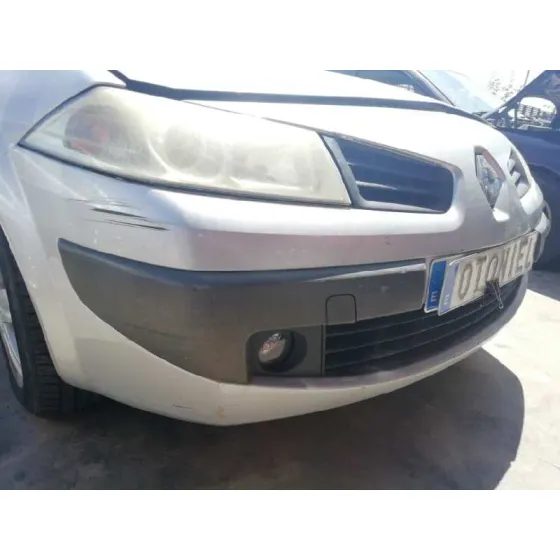 RENAULT MEGANE II BERLINA 5P '2006 AUTHENTIQUE GRIS PLATA