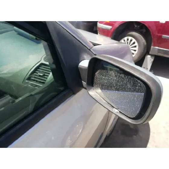 RENAULT MEGANE II BERLINA 5P '2006 AUTHENTIQUE GRIS PLATA