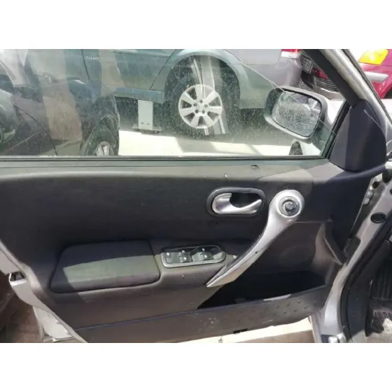 RENAULT MEGANE II BERLINA 5P '2006 AUTHENTIQUE GRIS PLATA