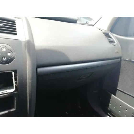 RENAULT MEGANE II BERLINA 5P '2006 AUTHENTIQUE GRIS PLATA