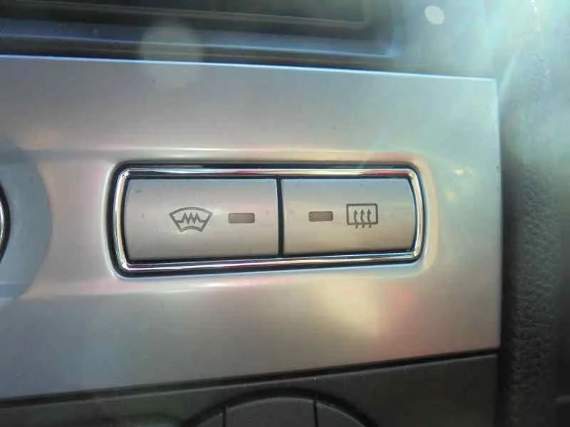 FORD MONDEO BERLINA (GE) FORD MONDEO BERLINA (GE) '2006 AMBIENTE (06.2003->) (D) NEGRO 2003