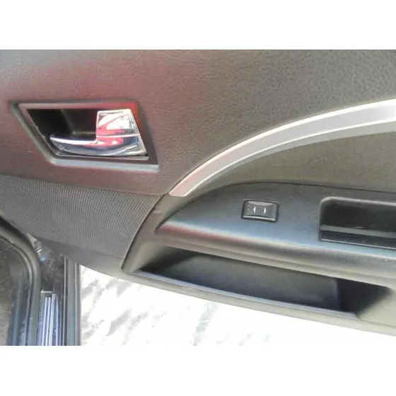 FORD MONDEO BERLINA (GE) '2006 AMBIENTE (06.2003->) (D) NEGRO