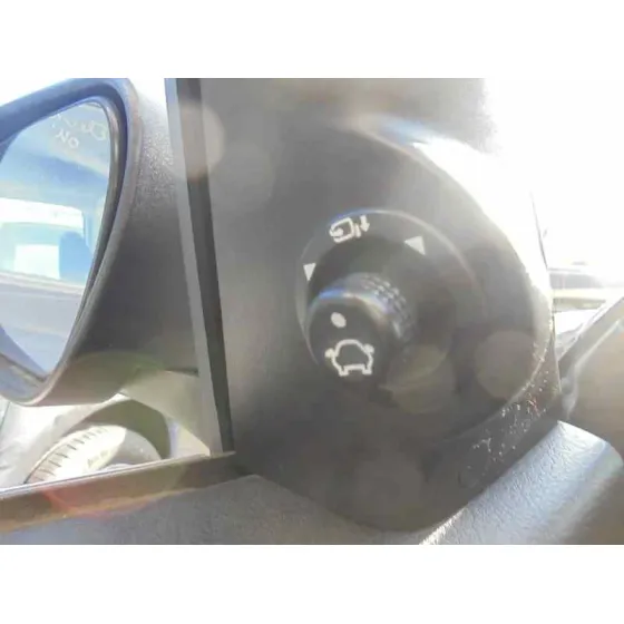 FORD MONDEO BERLINA (GE) '2006 AMBIENTE (06.2003->) (D) NEGRO
