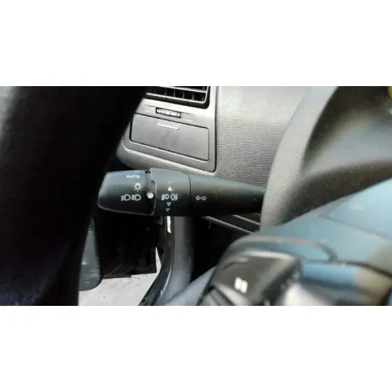 CITROEN C4 BERLINA '2008 COLLECTION NEGRO
