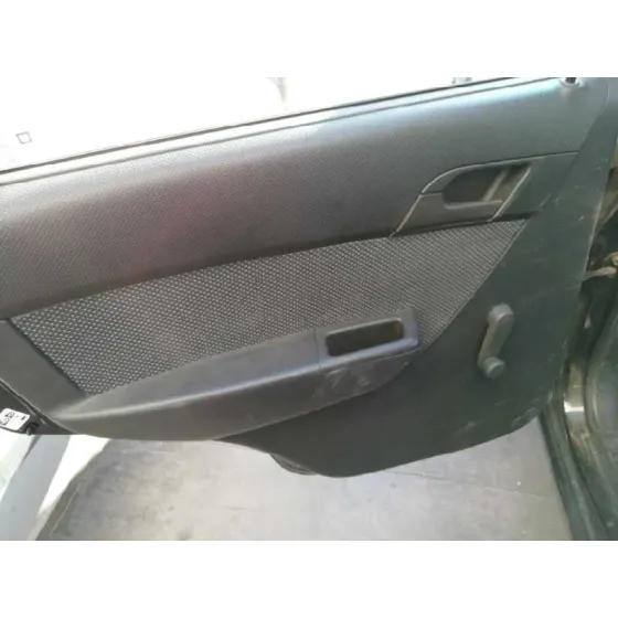 CHEVROLET AVEO '2010 1.2 CAT NEGRO