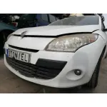 RENAULT MEGANE III SPORT TOURER RENAULT MEGANE III SPORT TOURER '2010 1.5 DCI DIESEL FAP BLANCO 2009