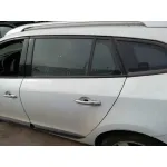 RENAULT MEGANE III SPORT TOURER RENAULT MEGANE III SPORT TOURER '2010 1.5 DCI DIESEL FAP BLANCO 2009