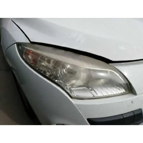 RENAULT MEGANE III SPORT TOURER '2010 1.5 DCI DIESEL FAP BLANCO
