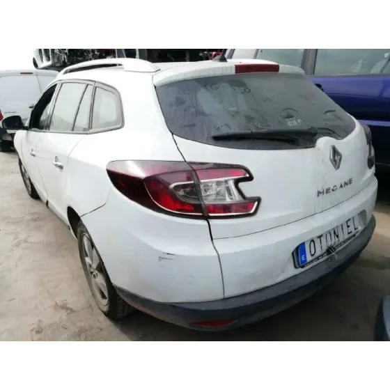 RENAULT MEGANE III SPORT TOURER '2010 1.5 DCI DIESEL FAP BLANCO