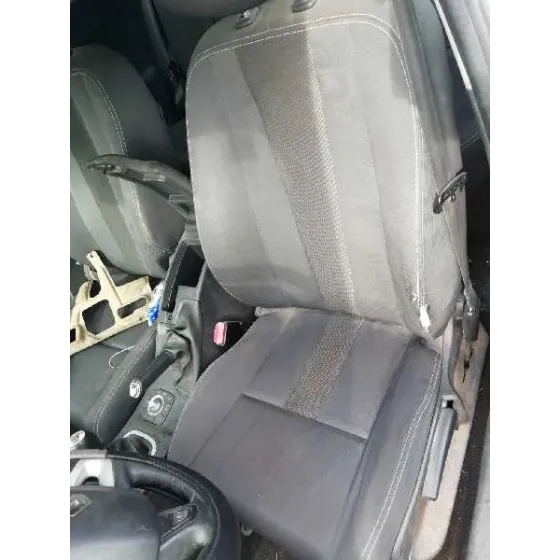 RENAULT MEGANE III SPORT TOURER '2010 1.5 DCI DIESEL FAP BLANCO