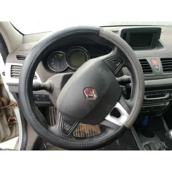 RENAULT MEGANE III SPORT TOURER '2010 1.5 DCI DIESEL FAP BLANCO