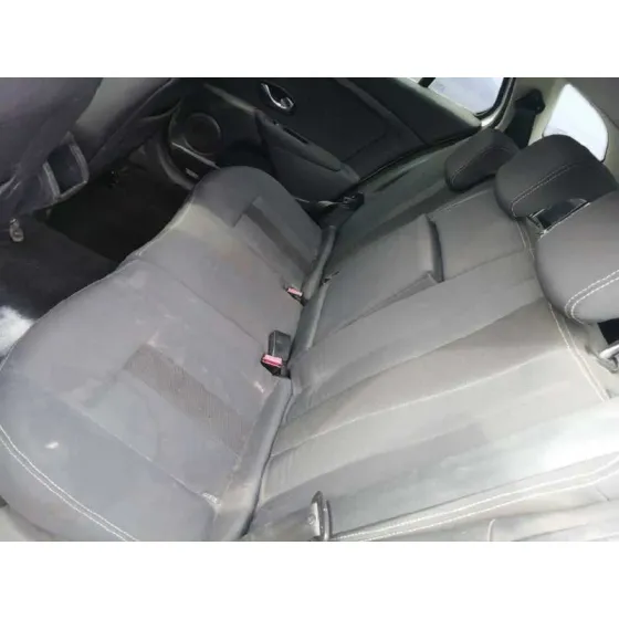 RENAULT MEGANE III SPORT TOURER '2010 1.5 DCI DIESEL FAP BLANCO