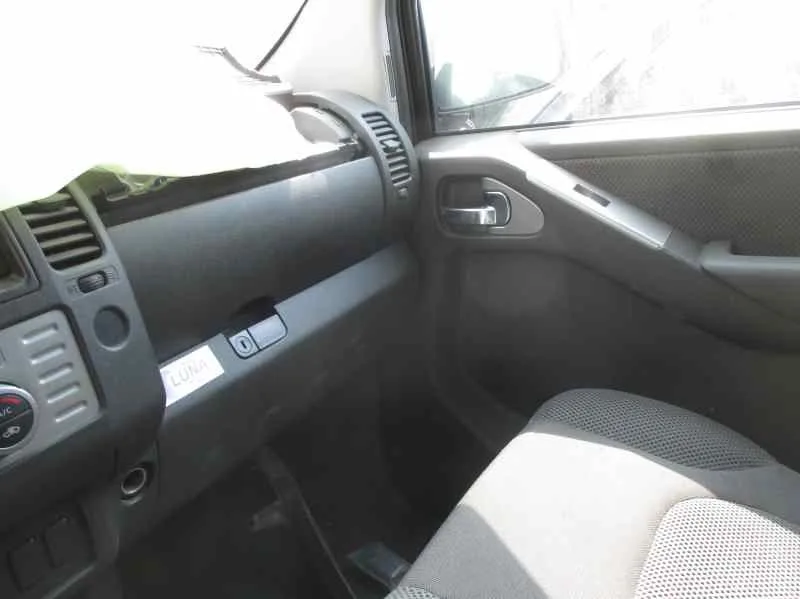 NISSAN NAVARA PICK-UP (D40M) NISSAN NAVARA PICK-UP (D40M) '2007 DOBLE CAB LE 4X4 NEGRO 2007