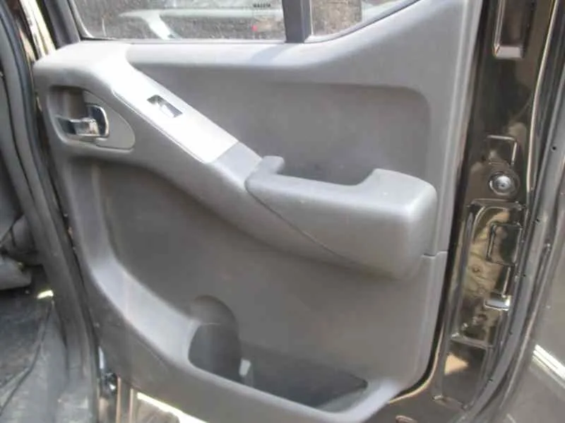 NISSAN NAVARA PICK-UP (D40M) NISSAN NAVARA PICK-UP (D40M) '2007 DOBLE CAB LE 4X4 NEGRO 2007
