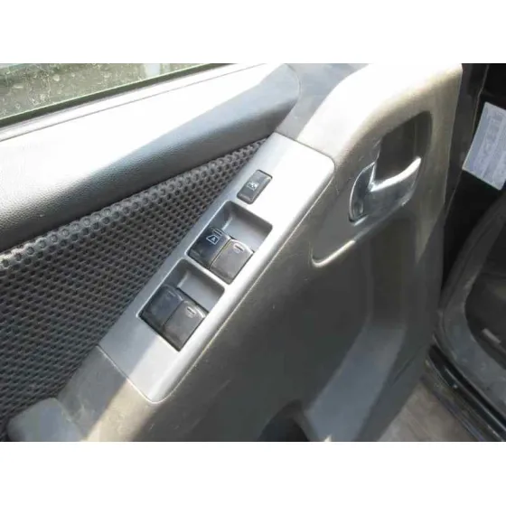NISSAN NAVARA PICK-UP (D40M) '2007 DOBLE CAB LE 4X4 NEGRO
