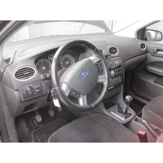 FORD FOCUS BERLINA (CAP) '2006 GHIA AZYK