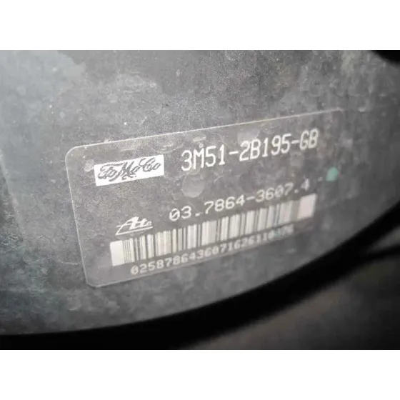 FORD FOCUS BERLINA (CAP) '2006 GHIA AZYK