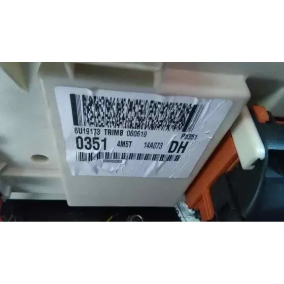 FORD FOCUS BERLINA (CAP) '2006 GHIA AZYK