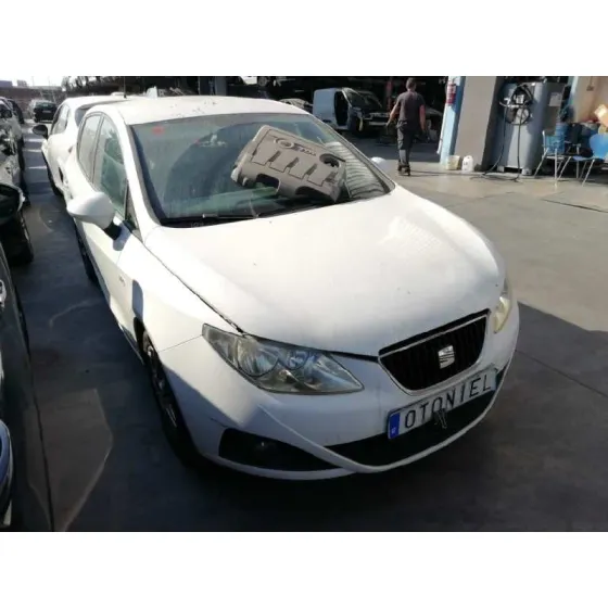 SEAT IBIZA (6J5) '2010 1.6 TDI BLANCO