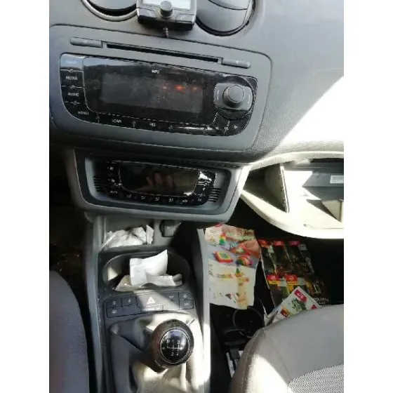 SEAT IBIZA (6J5) '2010 1.6 TDI BLANCO
