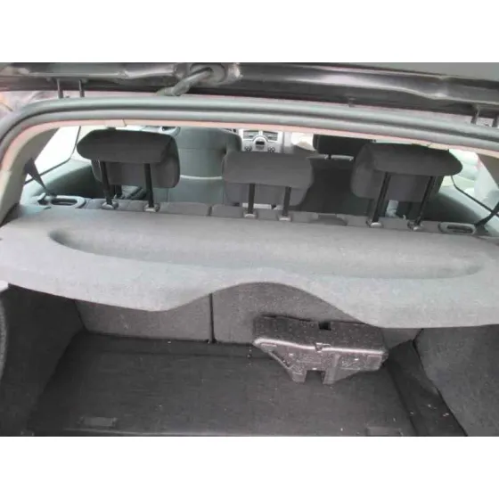 RENAULT MEGANE II BERLINA 3P '2004 CONFORT AUTHENTIQUE NEGRO