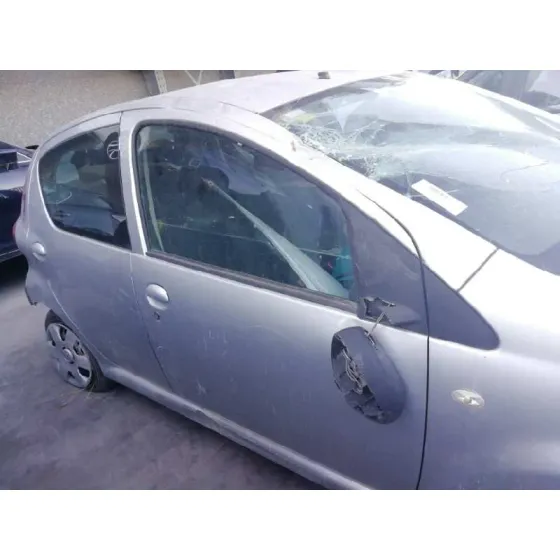 TOYOTA AYGO (KGB/WNB) '2006 BASICO PLATA