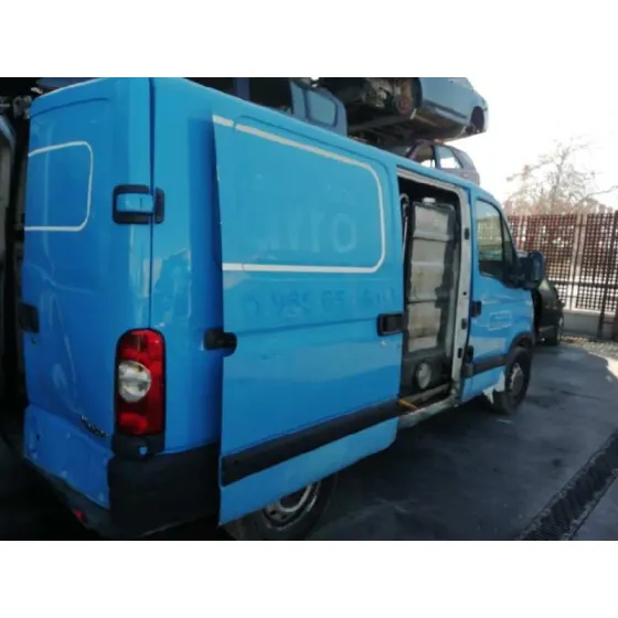 RENAULT MASTER II PHASE 2 CAJA CERRADA '2006 2.5 DIESEL AZUL