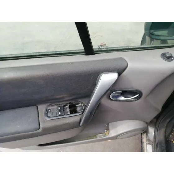 RENAULT SCENIC II '2006 AUTHENTIQUE NEGRO