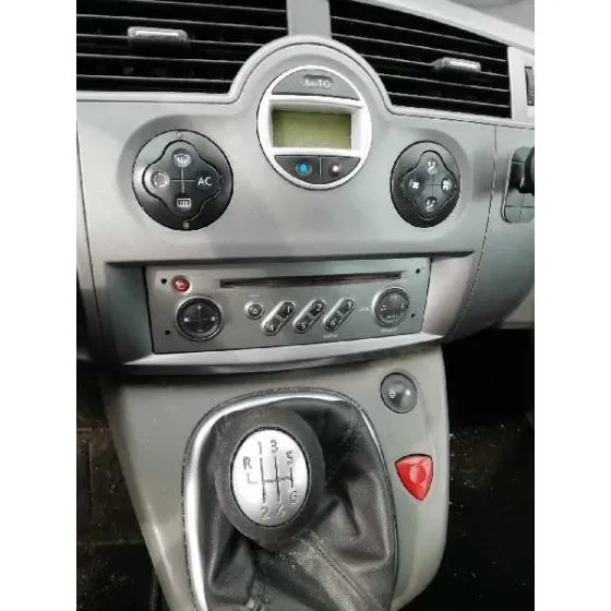 RENAULT SCENIC II '2006 AUTHENTIQUE NEGRO