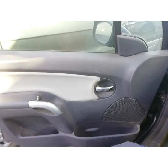 CITROEN C3 '2005 1.4 SX PLUS NEGRO