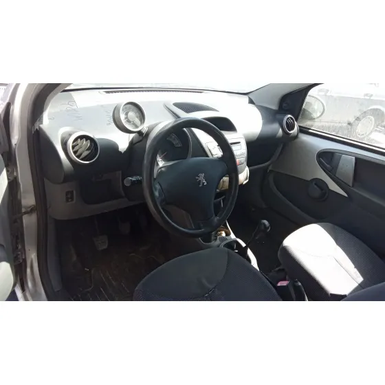 MOTOR 1KR MANUAL 5V C.V.F/KW 7,82/50 MOTOR MAL