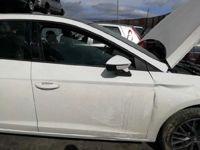 SEAT LEON (5F1) '2015 1.2 TSI BLANCO