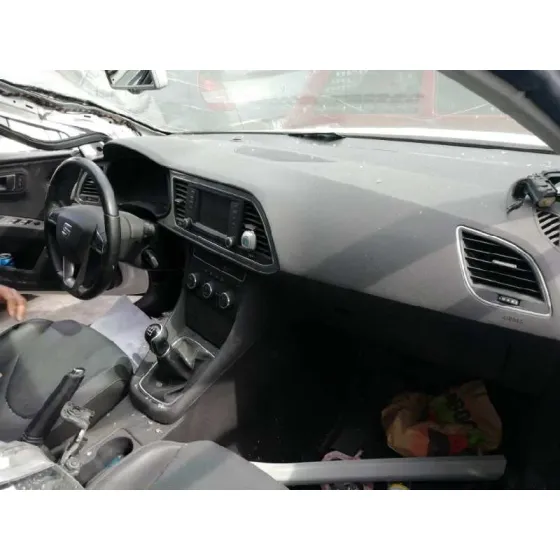 SEAT LEON (5F1) '2015 1.2 TSI BLANCO