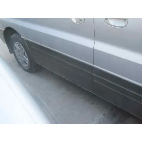 HYUNDAI H 1 '2003 H 1 FURG.CAJA CERR.C. PUERTA PLATA
