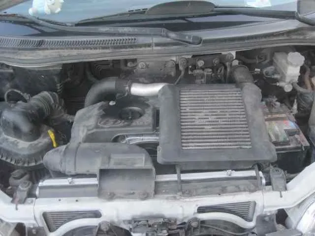 HYUNDAI H 1 '2003 H 1 FURG.CAJA CERR.C. PUERTA PLATA