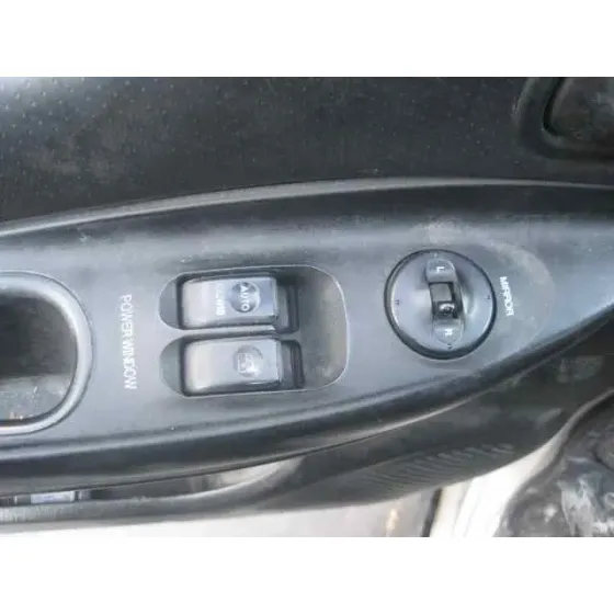 HYUNDAI H 1 '2003 H 1 FURG.CAJA CERR.C. PUERTA PLATA