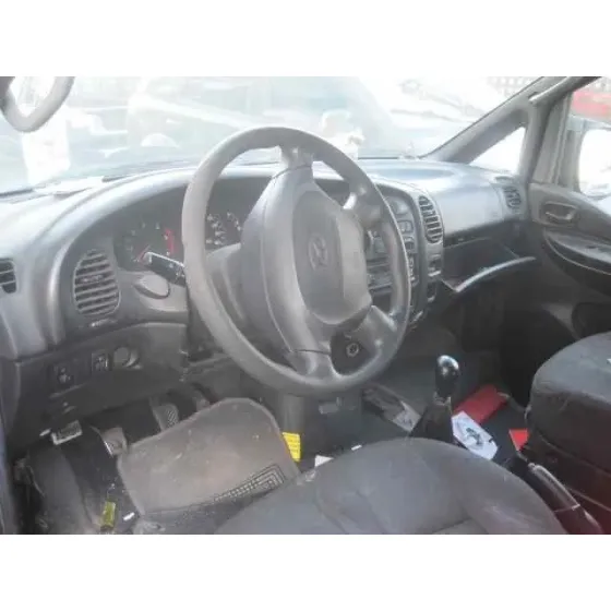 HYUNDAI H 1 '2003 H 1 FURG.CAJA CERR.C. PUERTA PLATA